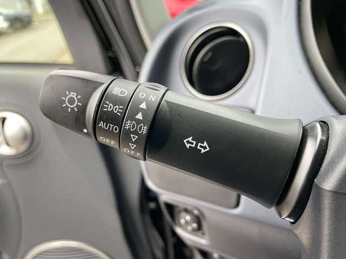 Peugeot iOn * 1. Hand * scheckheftgepflegt*