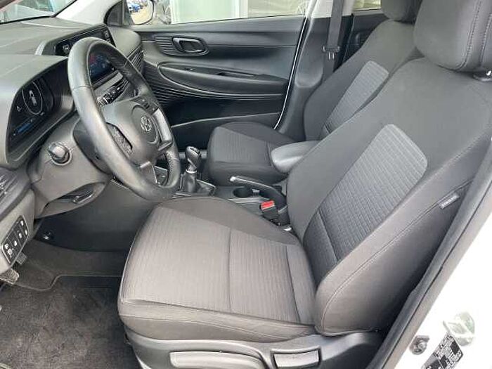 Hyundai i20 i20 1.0 T-GDI EDITION 30 * 8-fach bereift *