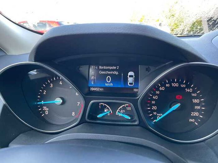 Ford Kuga Kuga 1.5 EcoBoost Titanium * AHK * Winterräder