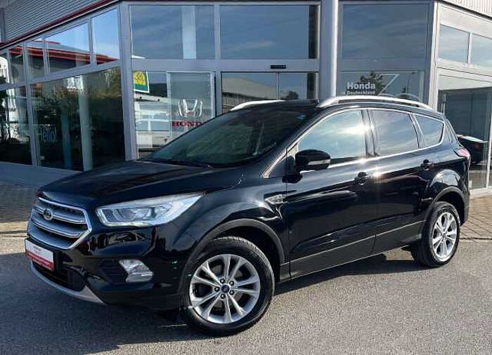 Ford Kuga Kuga 1.5 EcoBoost Titanium * AHK * Winterräder