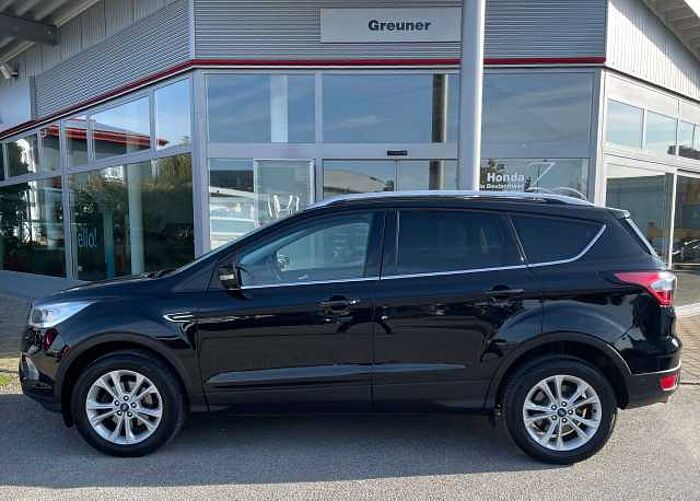 Ford Kuga Kuga 1.5 EcoBoost Titanium * AHK * Winterräder