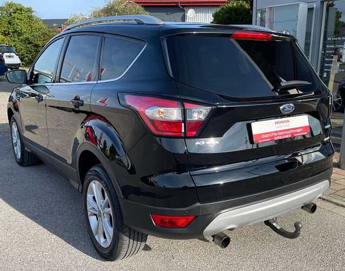 Ford Kuga Kuga 1.5 EcoBoost Titanium * AHK * Winterräder