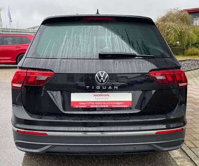 Volkswagen Tiguan Tiguan Diesel 2.0 TDI SCR DSG Life * AHK *