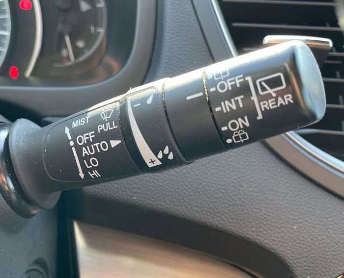 Honda CR-V CR-V 2.0i-VTEC 4WD Elegance * AHK * Navi *