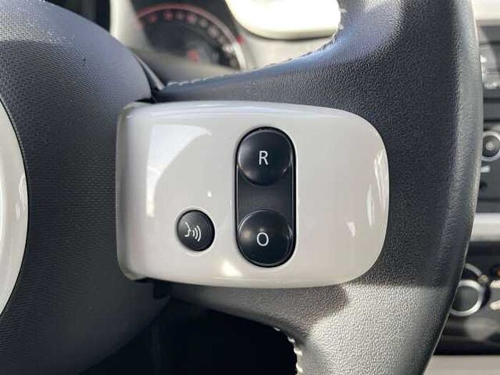 Renault Twingo Twingo SCe 70 Start&Stop Luxe * 8-fach bereift *
