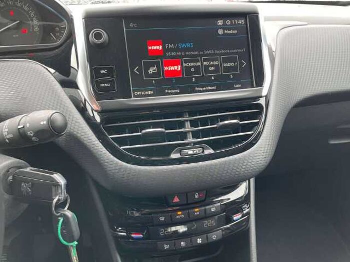 Peugeot 2008 2008 PureTech 130 GPF Stop