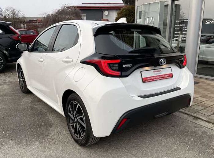 Toyota Yaris Yaris Hybrid 5-Türer 1.5 VVT-i Team Deutschland