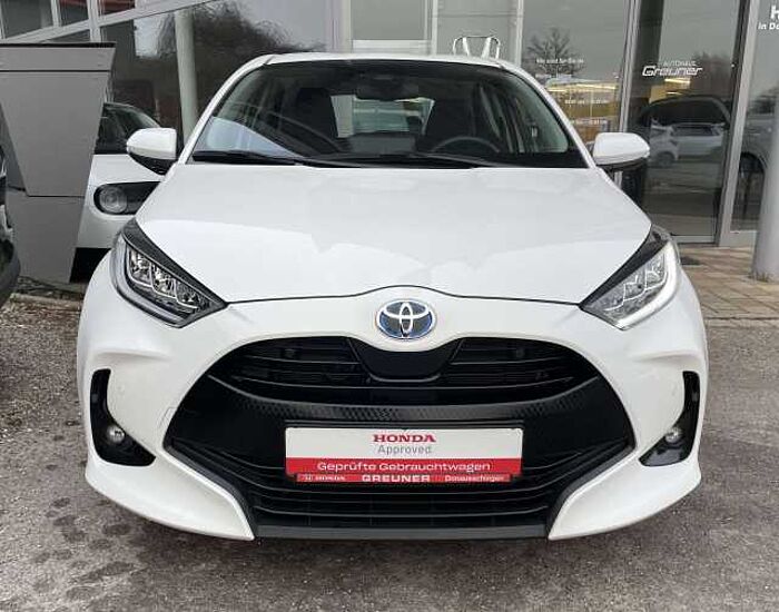 Toyota Yaris Yaris Hybrid 5-Türer 1.5 VVT-i Team Deutschland