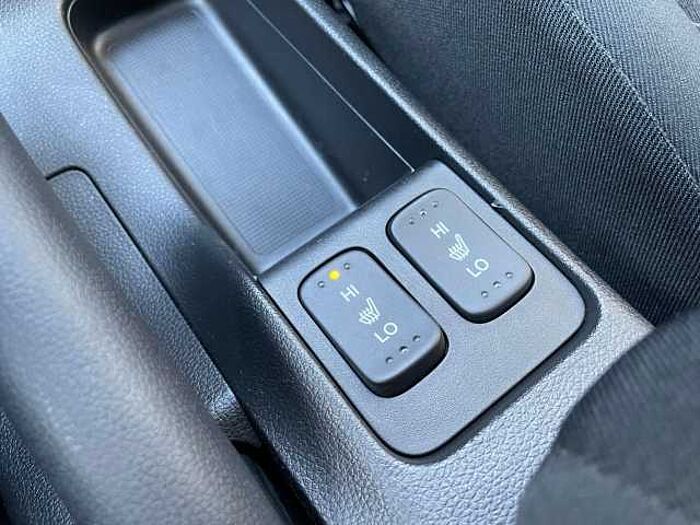 Honda Jazz Jazz 1.3 i-VTEC CVT Comfort * 24 Mon. Garantie *