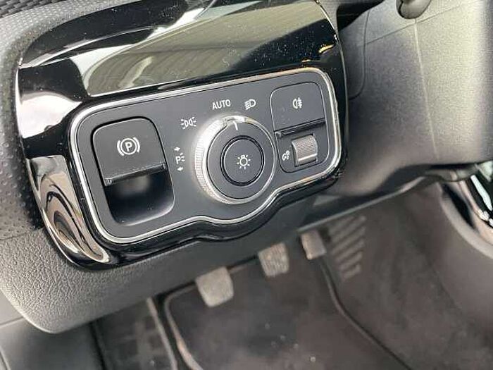 Mercedes-Benz A 180 A-Klasse Progressive