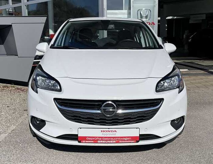 Opel Corsa Corsa 5-Türer 1.4 On * 8-fach bereift *