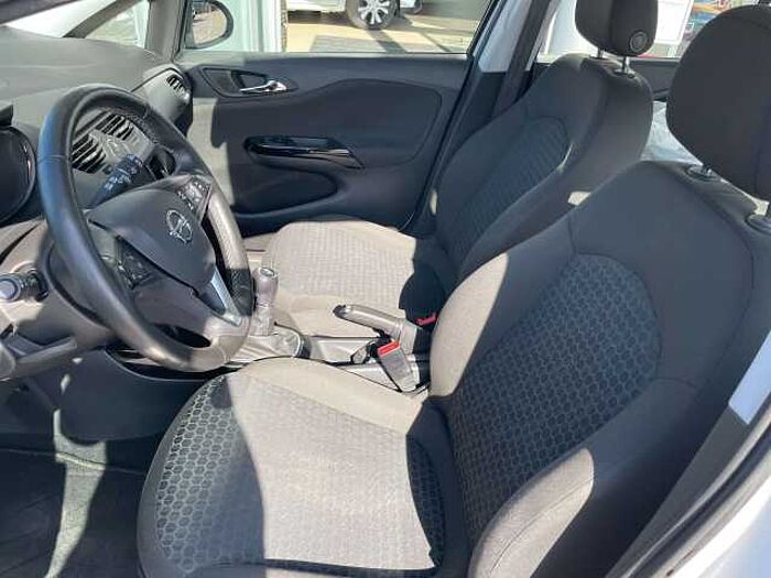 Opel Corsa Corsa 5-Türer 1.4 On * 8-fach bereift *