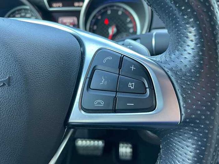 Mercedes-Benz GLE 400 4Matic 9G-TRONIC AMG Line * Night Paket * AHK *