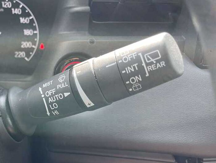 Honda HR-V Hybrid 1.5 e:HEV i-MMD Elegance * wenig km *