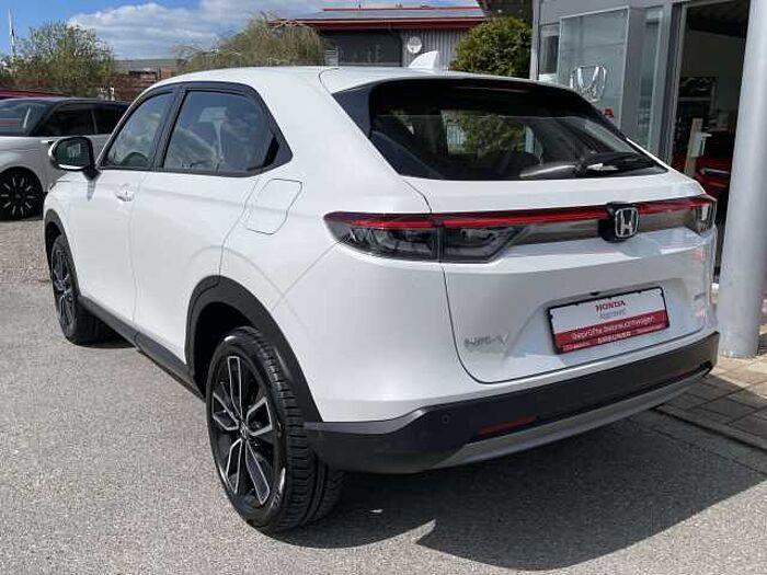 Honda HR-V Hybrid 1.5 e:HEV i-MMD Elegance * wenig km *