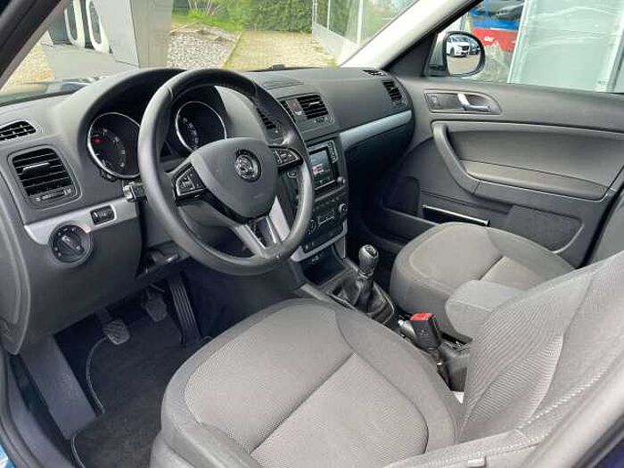 SKODA Yeti Yeti Outdoor 1.4 TSI Ambition * 1. Hand *
