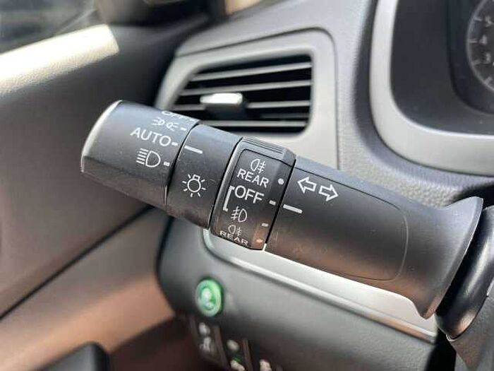Honda CR-V CR-V 2.0i-VTEC 2WD Elegance * Navi Connect *