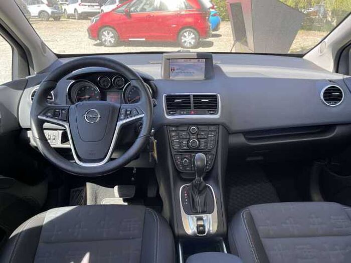 Opel Meriva Meriva 1.4 Automatik Innovation * 8-fach bereift *