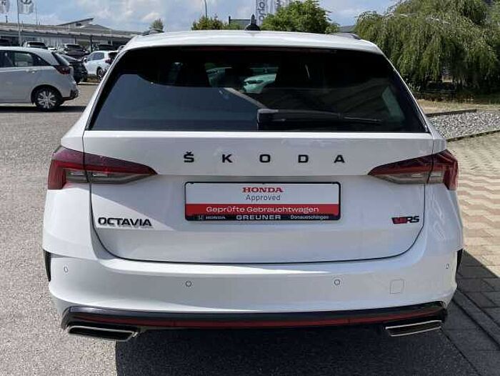 SKODA Octavia Octavia Combi Diesel IV 2.0 TDI DSG RS * AHK * Head Up *
