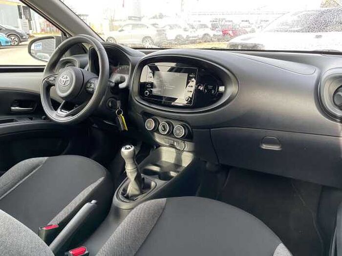 Toyota Aygo X Aygo X Play * 8fach bereift * scheckheftgepflegt *