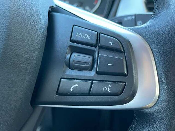 BMW X1 X1 xDrive20i Aut. Advantage * AHK * 1. Hand *