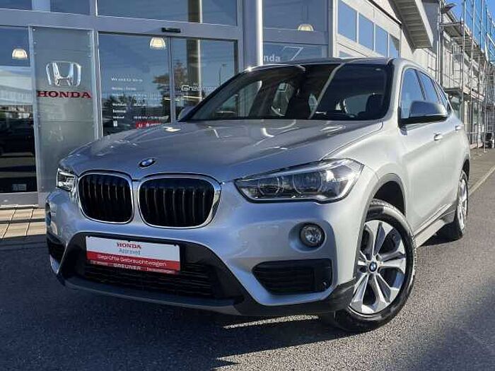 BMW X1 X1 xDrive20i Aut. Advantage * AHK * 1. Hand *