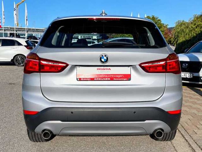 BMW X1 X1 xDrive20i Aut. Advantage * AHK * 1. Hand *