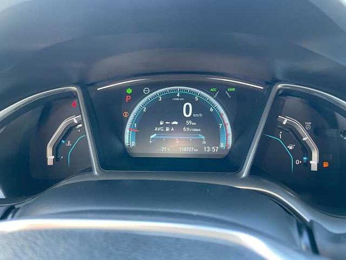 Honda Civic Civic Limousine 1.5 i-VTEC Turbo CVT Executive * 1. Hand *