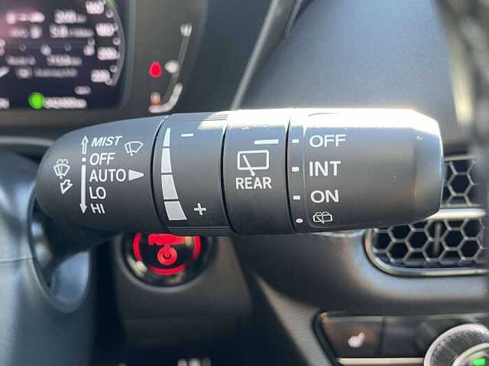 Honda ZR-V ZR-V 2.0e:HEV Hybrid Advance * 1. Hand *